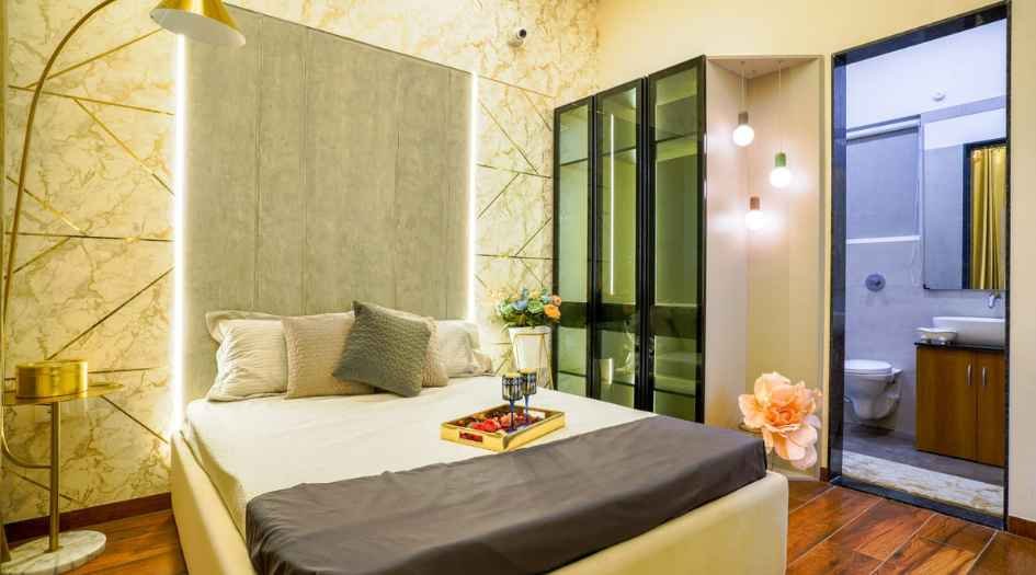 Kosmic-Kourt-Yard-Internnal-Master-Bedroom